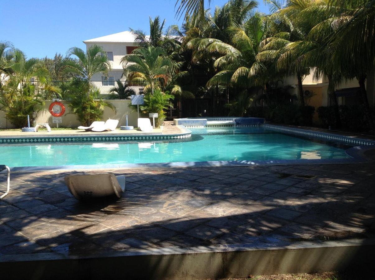 Lovely Apartment In Flic En Flac, Close To The Beach And All Amenities. エクステリア 写真