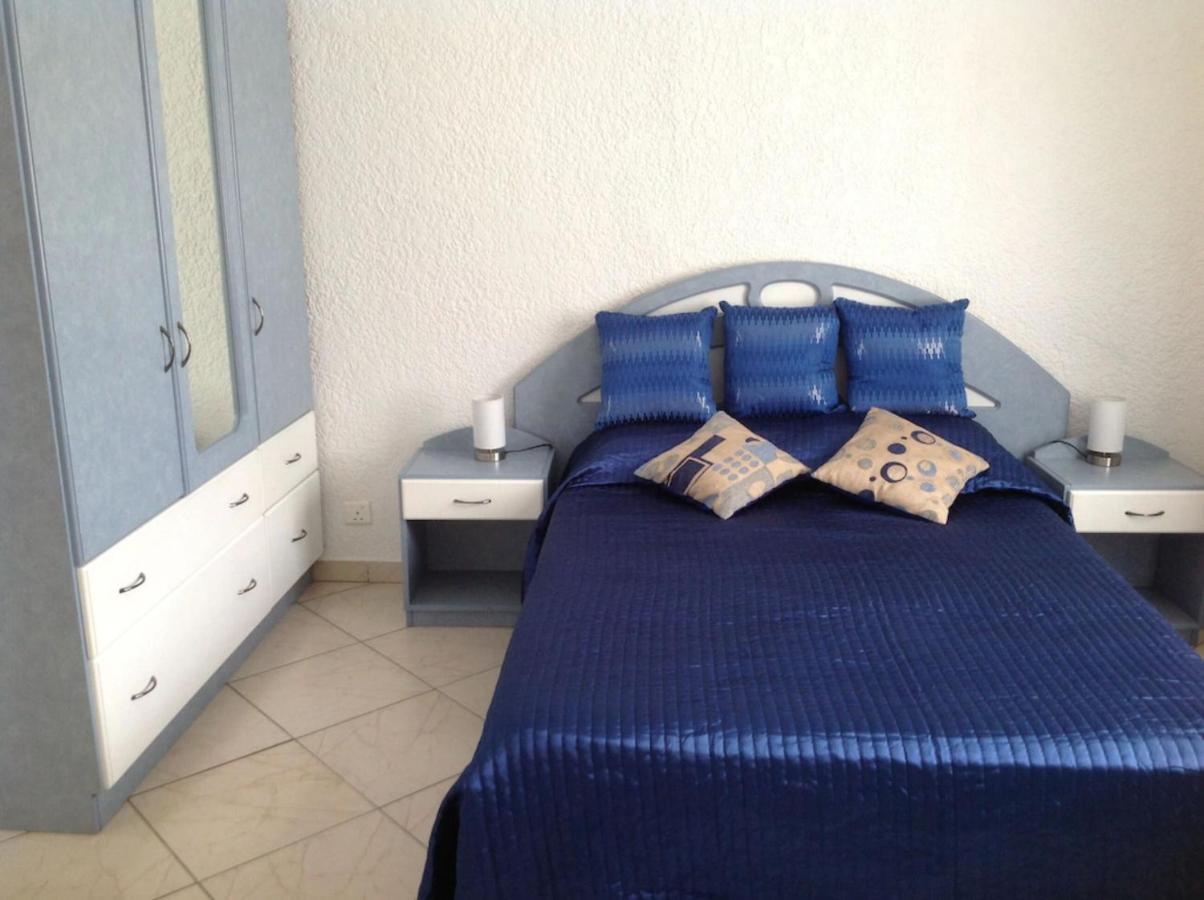 Lovely Apartment In Flic En Flac, Close To The Beach And All Amenities. エクステリア 写真